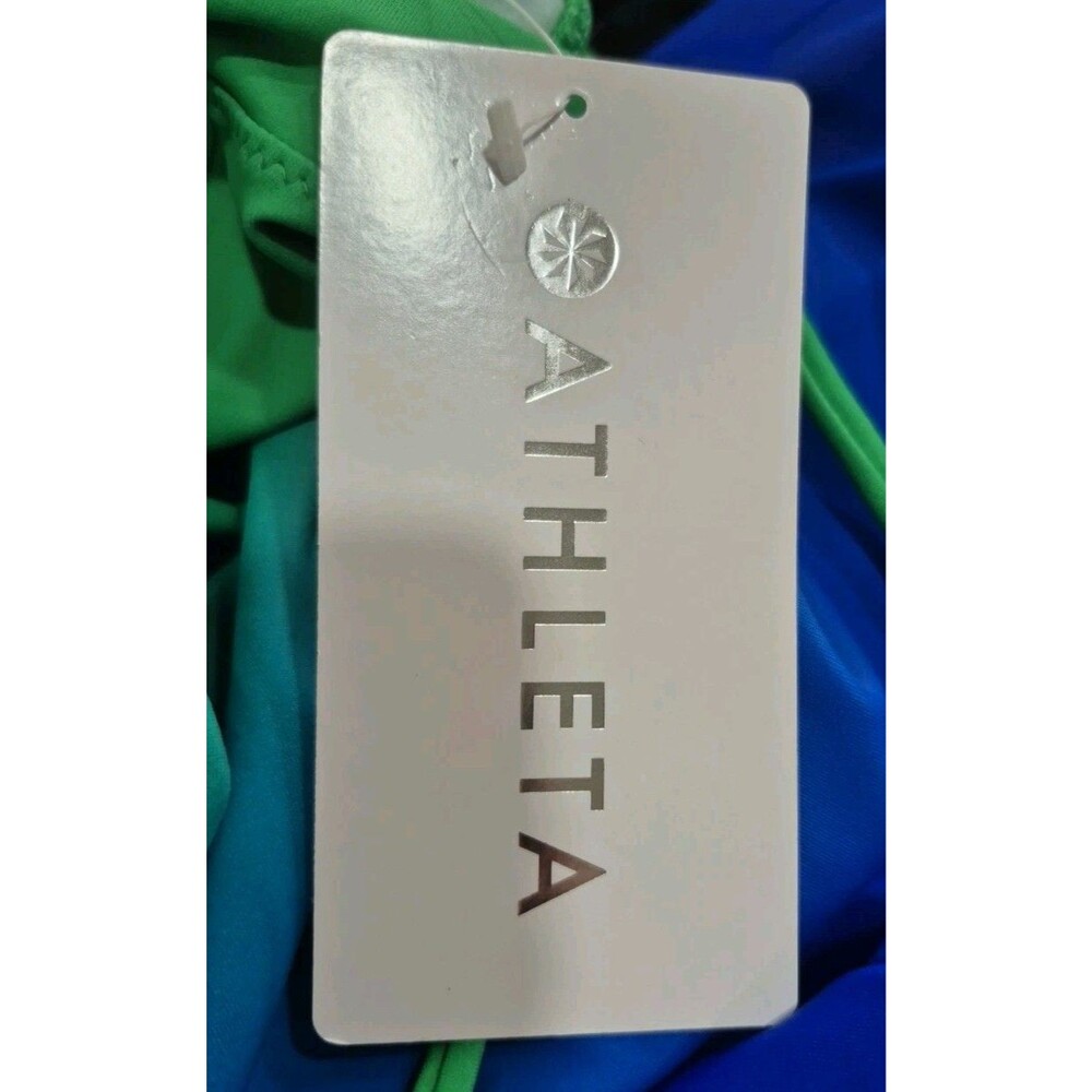 Athleta North Point Crop Rashguard UPF Long Sleeve Swim Shirt M Ombre New - Picture 9 of 11